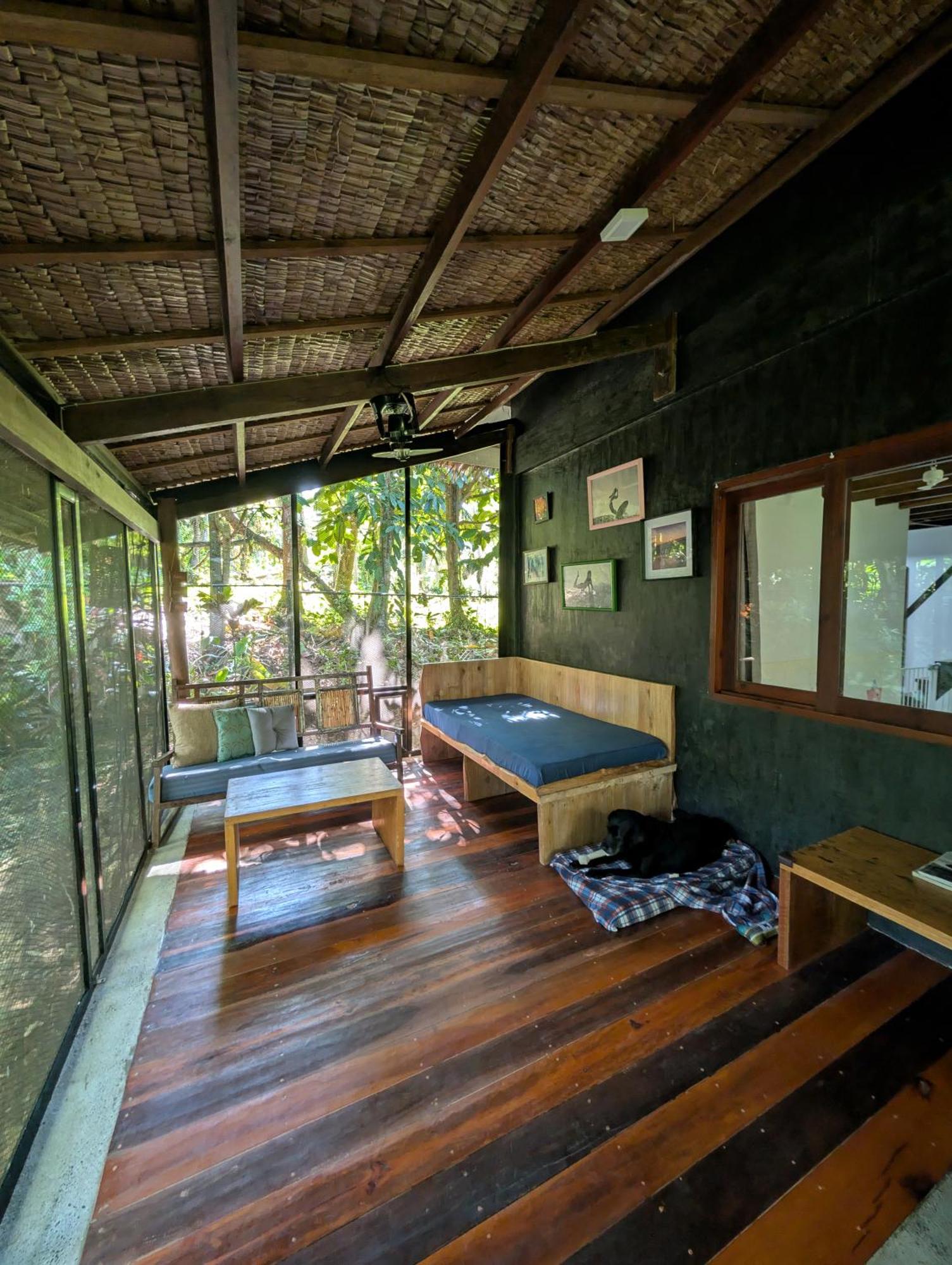 Amihan Bungalows General Luna  Buitenkant foto