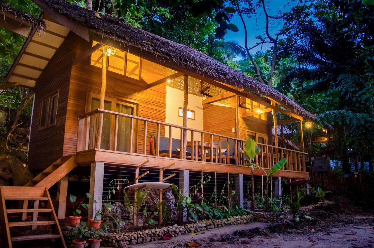Amihan Bungalows General Luna  Buitenkant foto